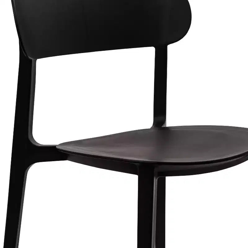 Chaise de terrasse empilable intérieur-extérieur avec dossier incurvé, chaise commerciale en résine toutes saisons