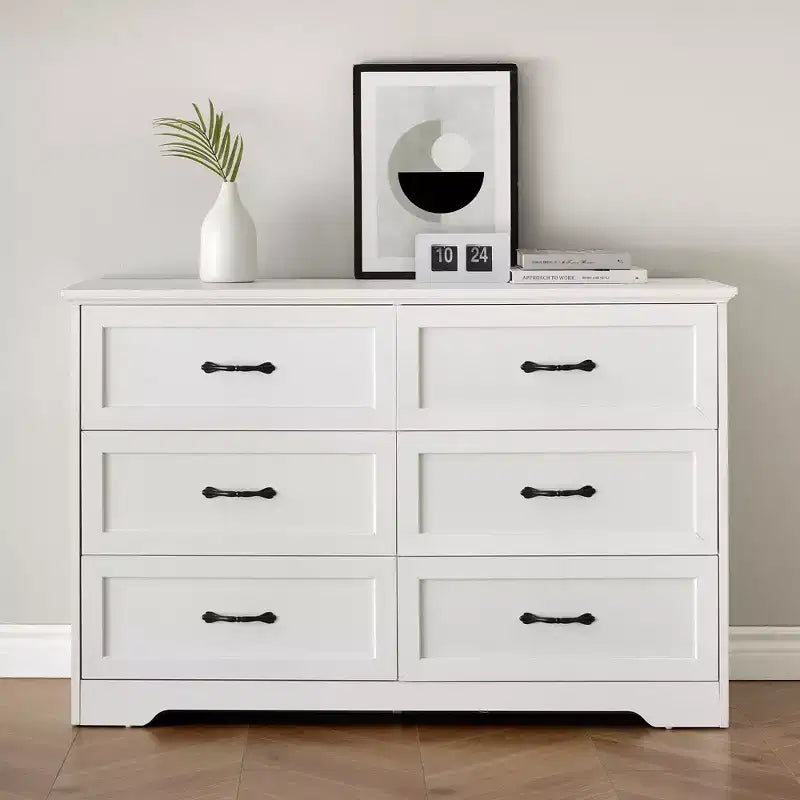 Commode de ferme avec poignées métalliques – 5 ou 6 tiroirs