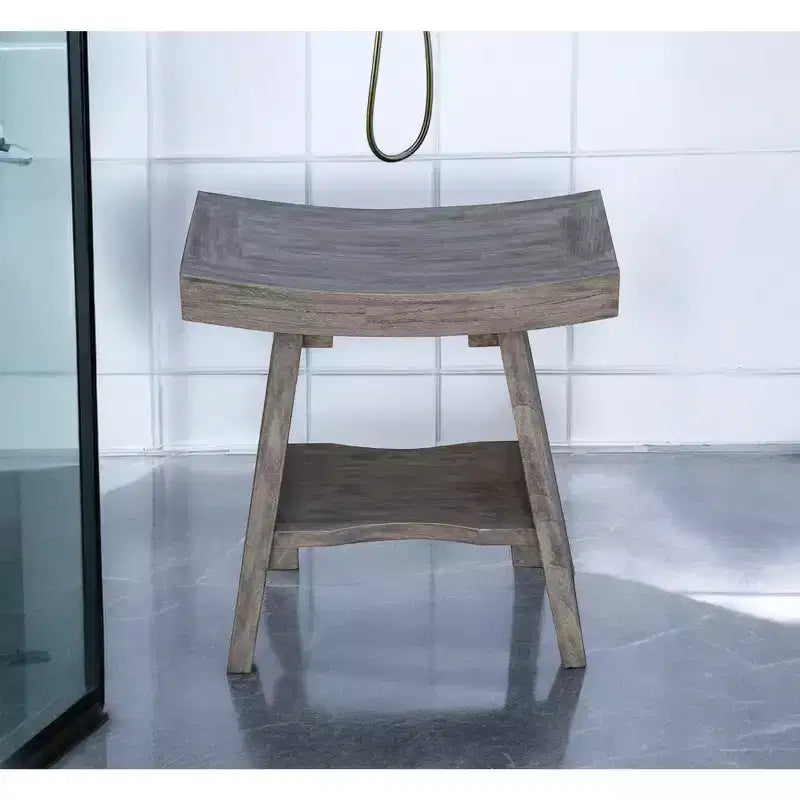 Banc de douche rectangulaire en bois massif gris de 18 po avec étagère